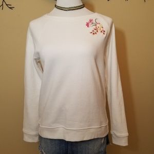 Betsy Johnson Embroidered Sweatshirt M
